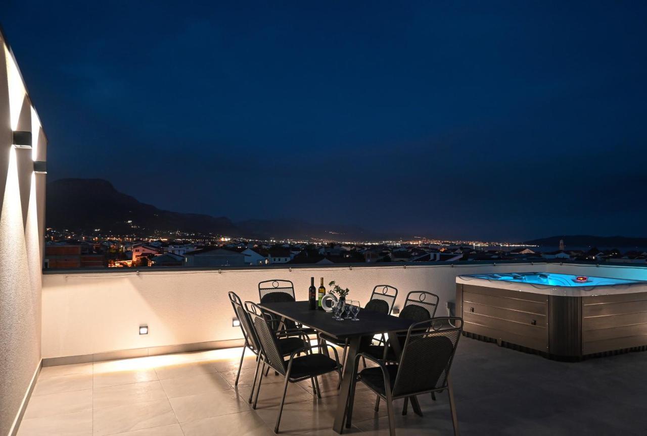 Rooftop New Castel 2023 Kastela Dış mekan fotoğraf