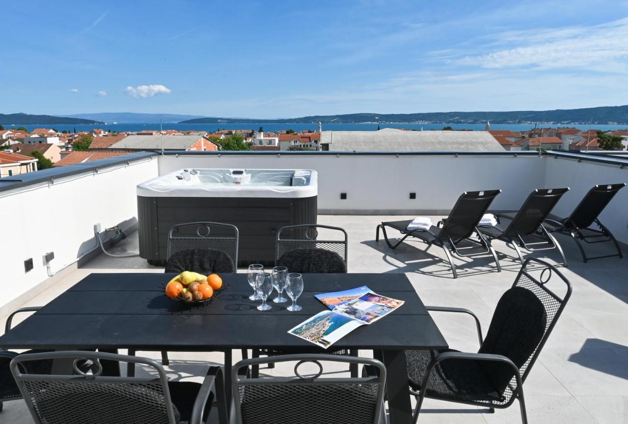 Rooftop New Castel 2023 Kastela Dış mekan fotoğraf