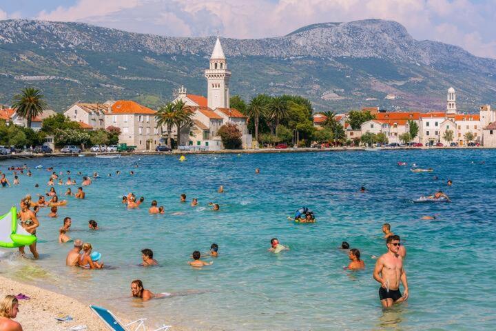 Rooftop New Castel 2023 Kastela Dış mekan fotoğraf